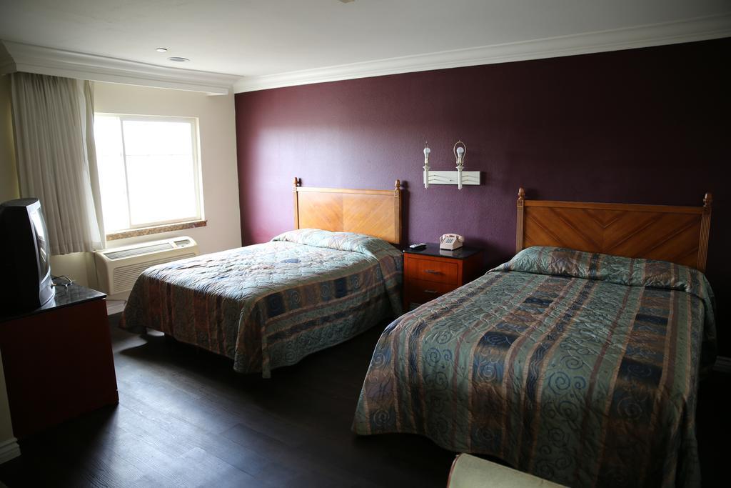 Chateau Inn & Suites 다우니 외부 사진