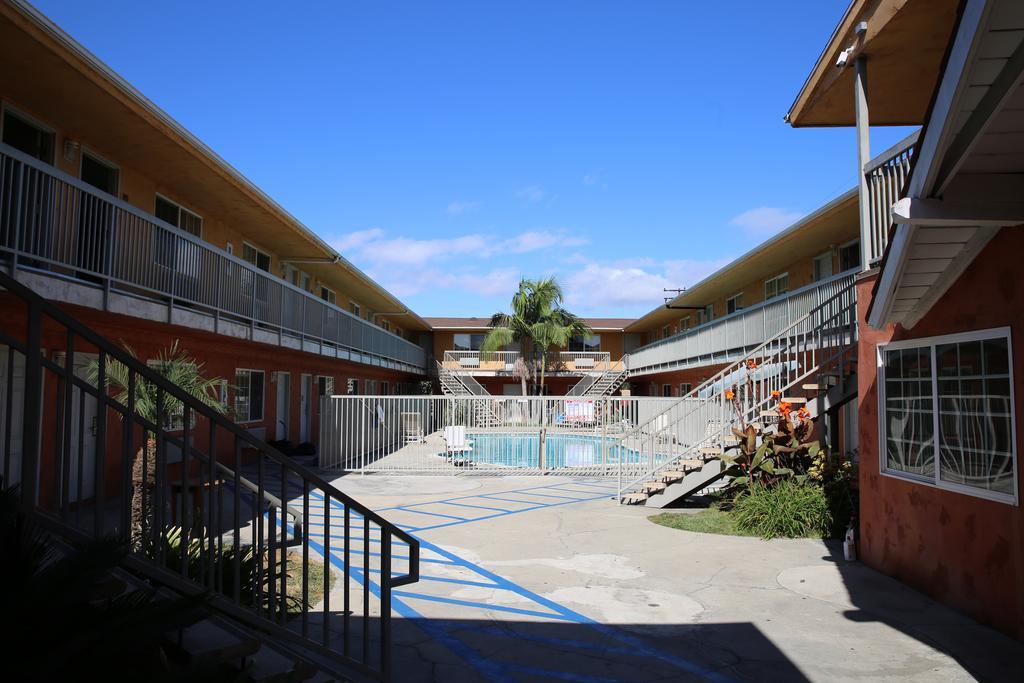 Chateau Inn & Suites 다우니 외부 사진
